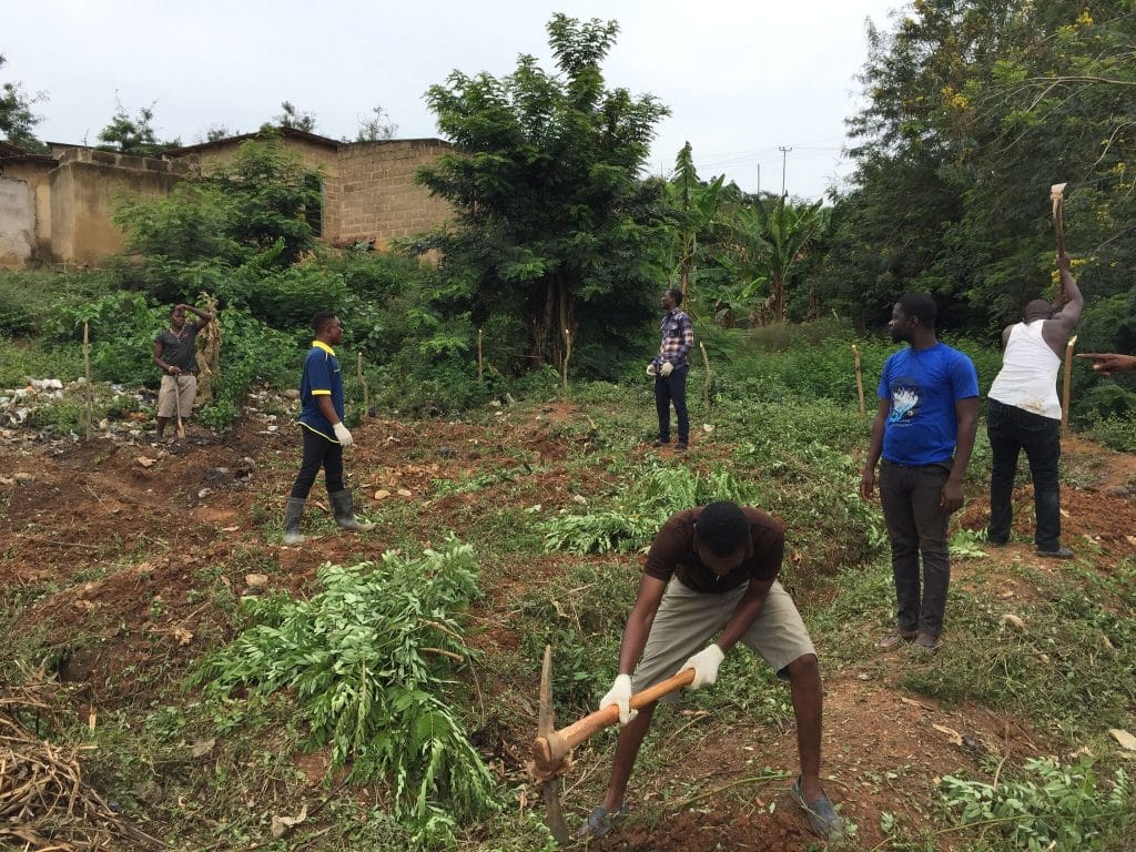 Green Club members preparing a farm site for an ROA teaching garden